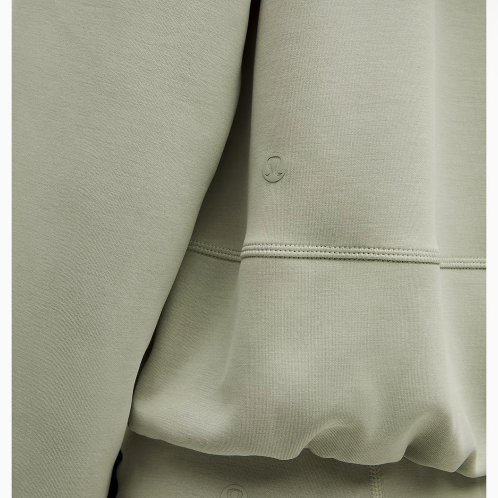 Lululemon jacket - Picture 4 of 7